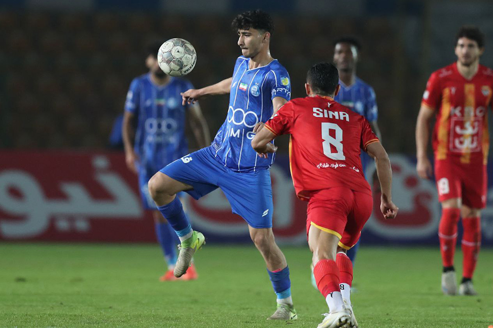 اکبرپور: استقلال به بردن عادت کرده