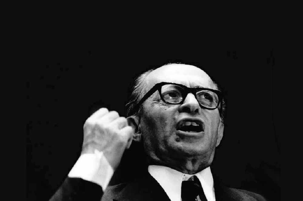 بنویسید بنیامین نتانیاهو بخوانید مناخیم بگین