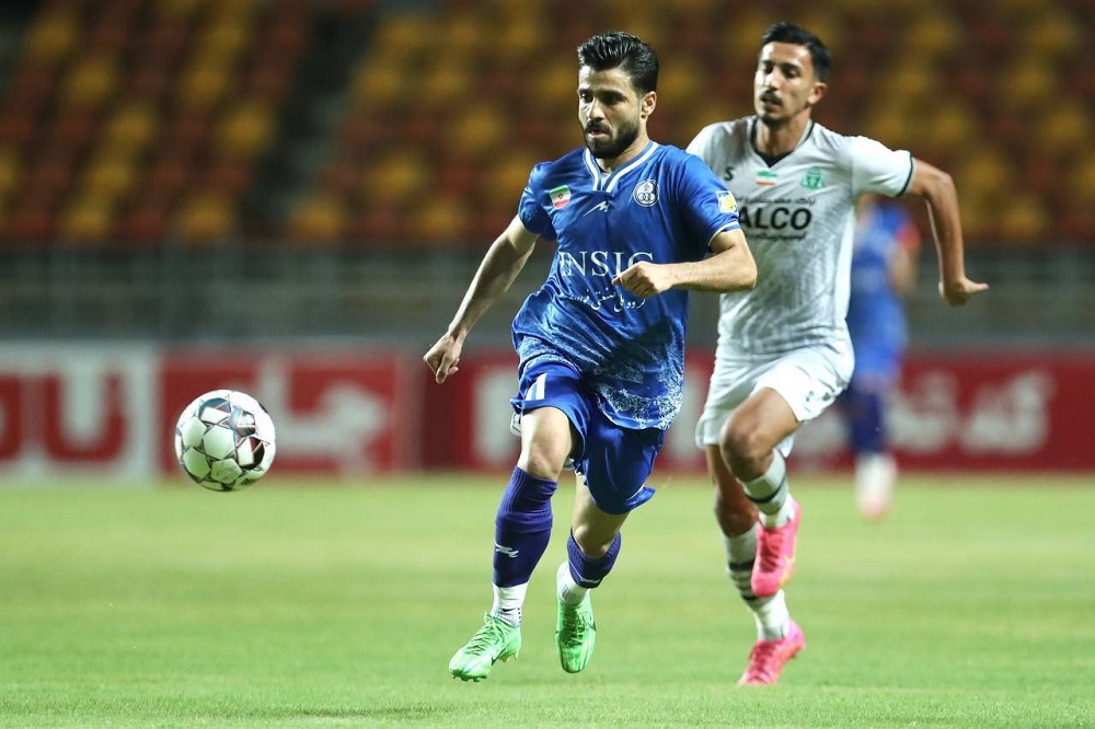 باشگاههایی که مدارک حرفهای اجاره میکنند