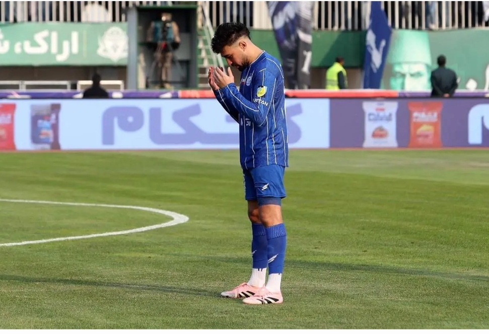 ساپینتو با چه فلسفه‌ای از مونیر در دربی استفاده کرد؟