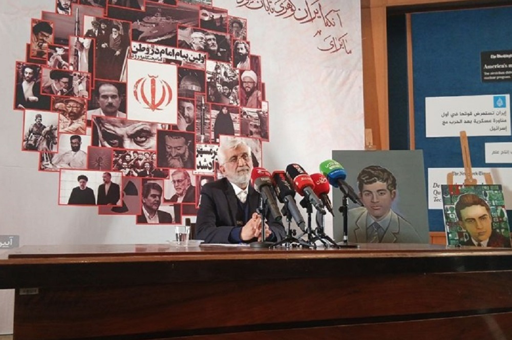 جلیلی: نمی‌توان کشور را با تعارف و‌ نمایش اداره کرد