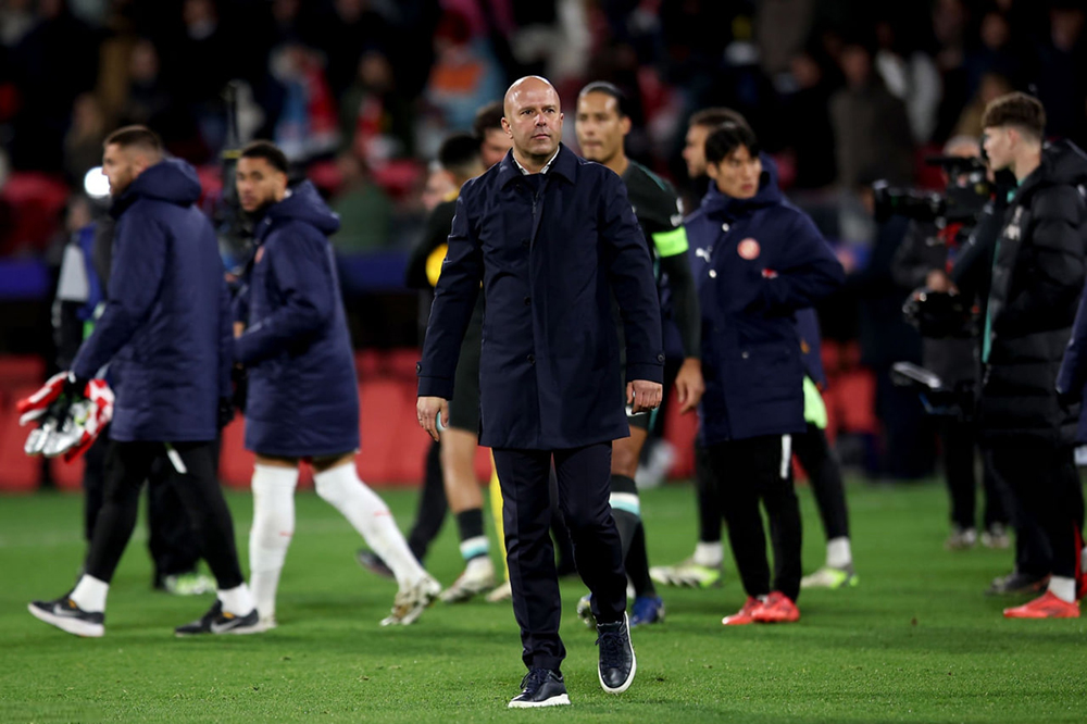 اشلوت زیر فشار، جرارد در کمین