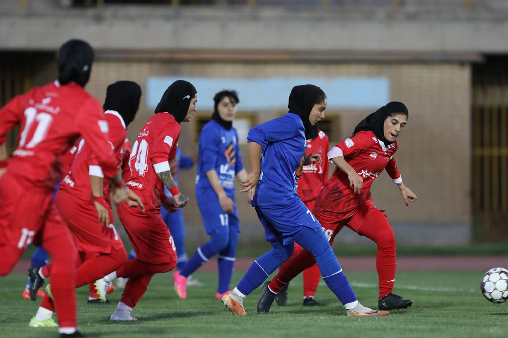 سوت آغاز نیمفصل دوم لیگ برتر فوتبال زنان