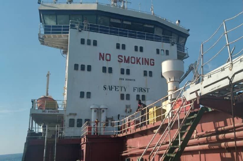 توقیف نفتکش خارجی با ۶ میلیون لیتر سوخت قاچاق در دریای عمان