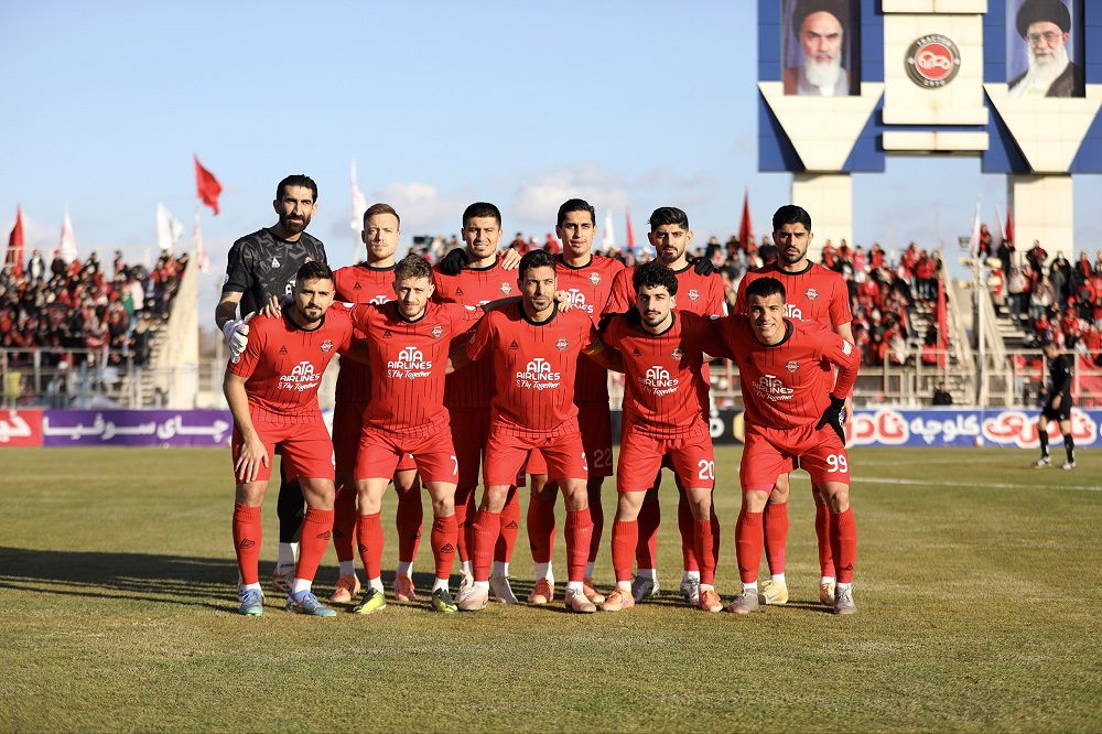 تراکتور با تغییر زوج حسینزاده برابر پرسپولیس