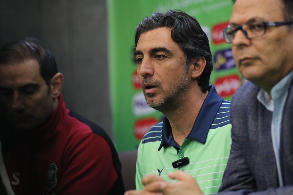 محرومیت مربیان تیم‌های رقیب سرخابی‌ها