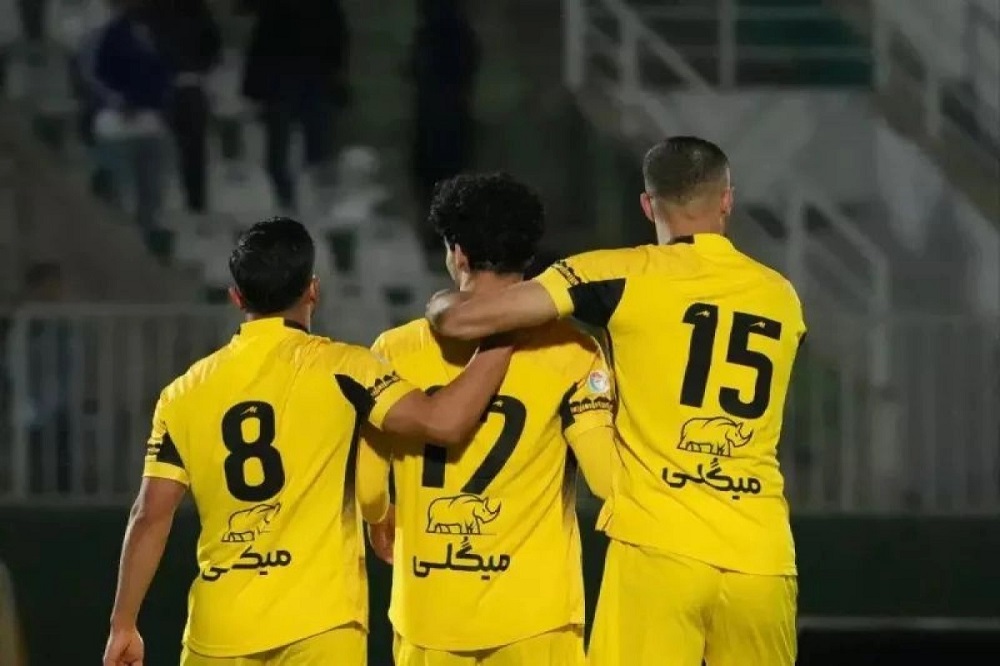 شکار قوی سپید با ۴ شلیک فجریها و سبقت چادرملو از استقلال