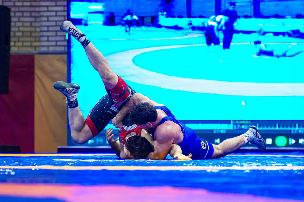 دلخانی و ناصرپور روی سکوی نخست مسابقات قهرمانی کشور