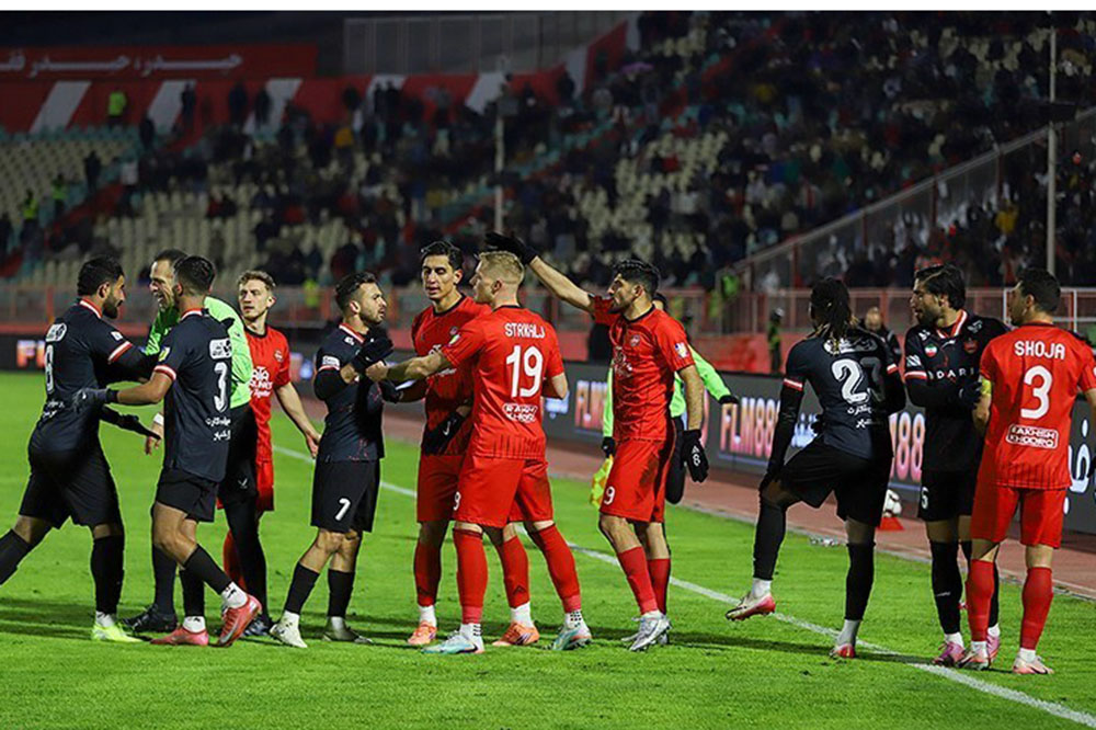 برخورد کمیته انضباطی با پرسپولیس در حد نوازش بود