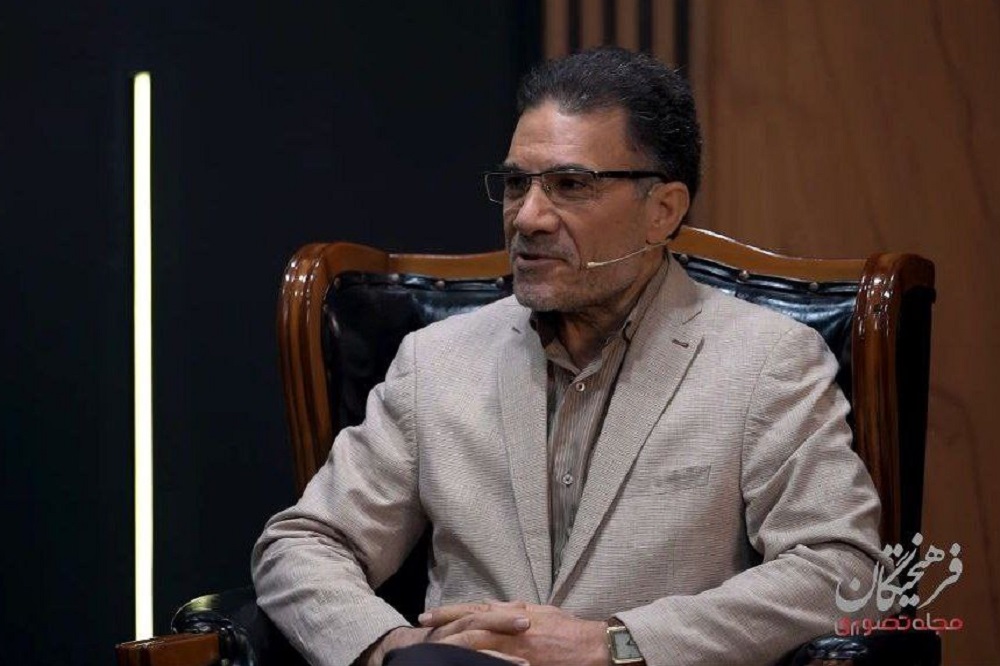 دهقانی فیروز آبادی: اگر جنگی در منطقه رخ دهد، تنگه هرمز بسته میشود