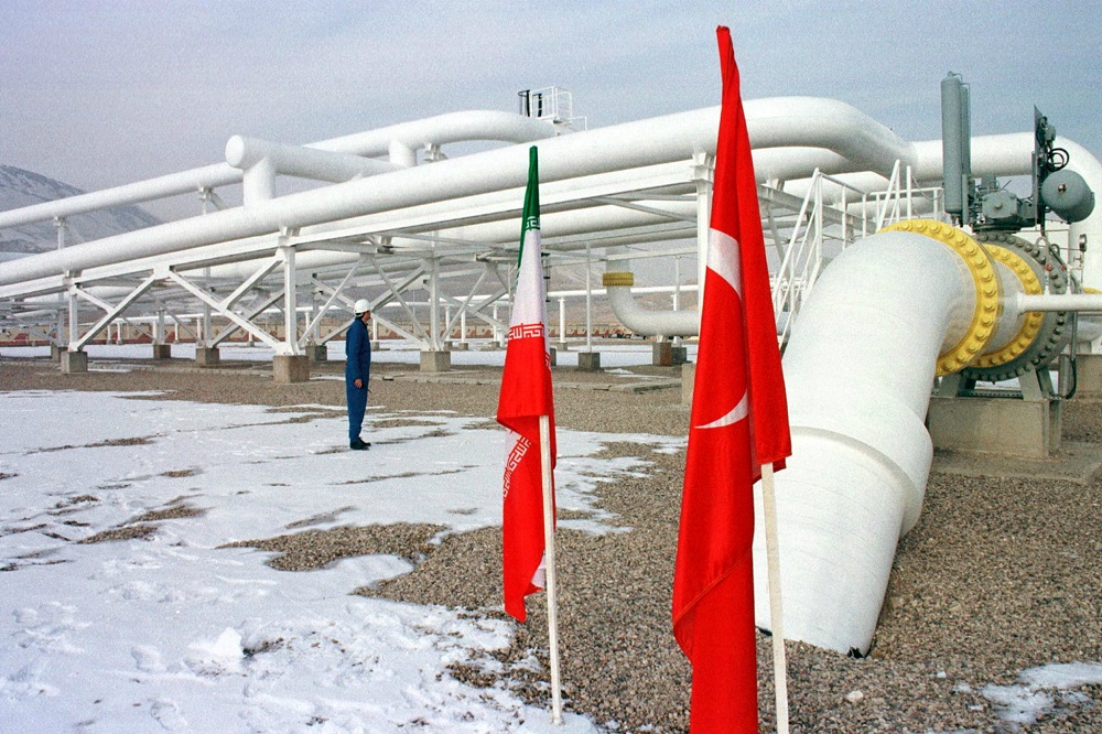 گذار از «هاب ترکیه» به «شاهراه ایران»