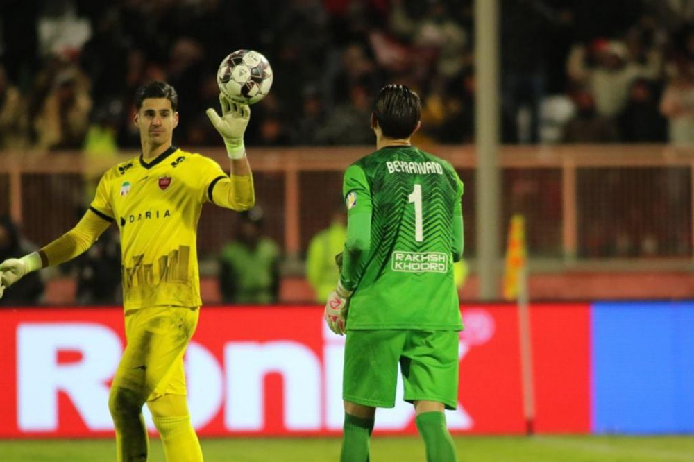 شماره یک تیم ملی؛  بیرو یا پیام؟