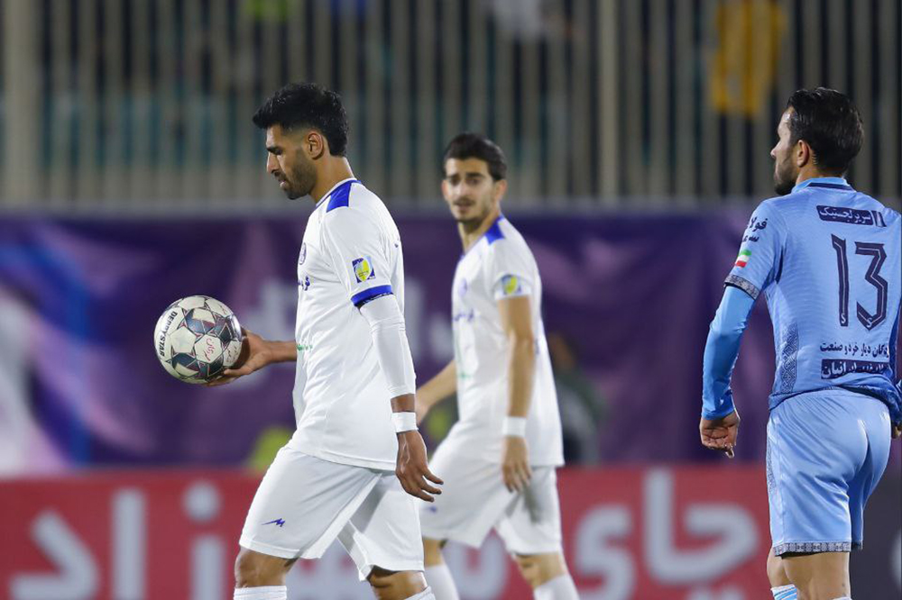 خسروی: انتخاب ابوالقاسمپور قانونی است