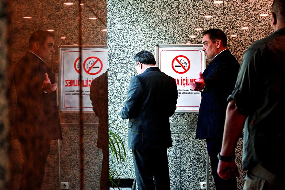 دیپلماسی همه‌اش مذاکره با آمریکا نیست