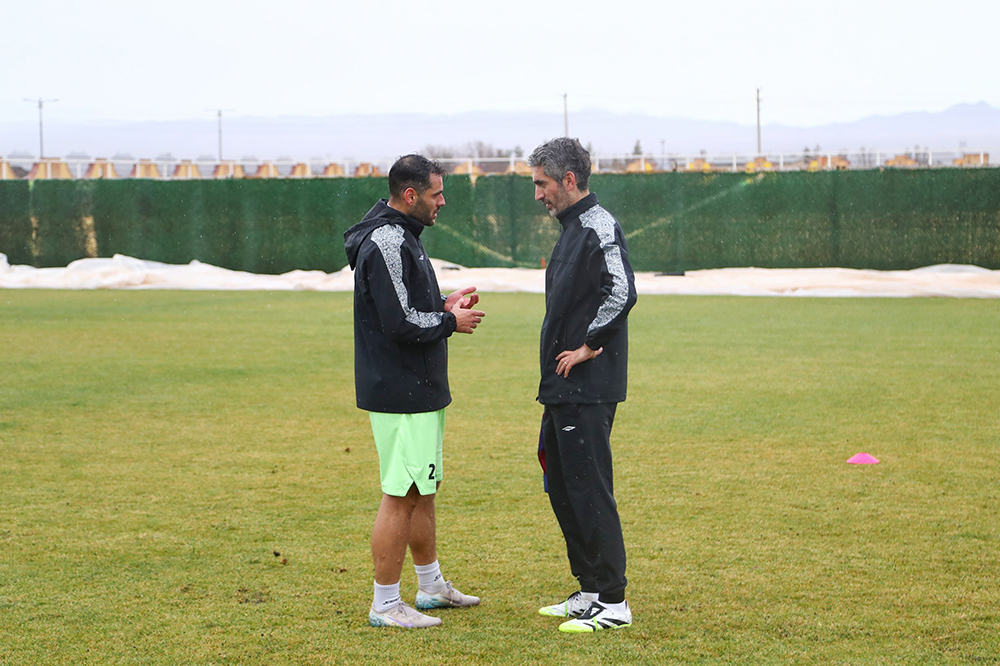 لیست جباری روی میز مدیران مس