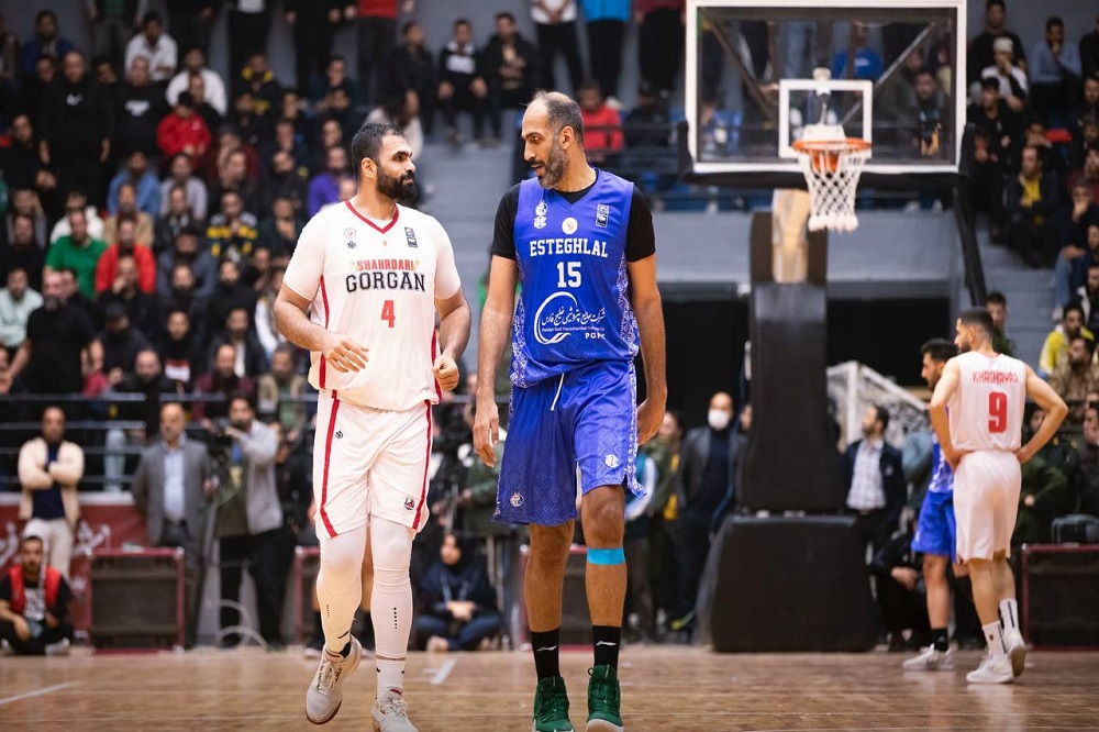 ستاره یا شوی تبلیغاتی؟