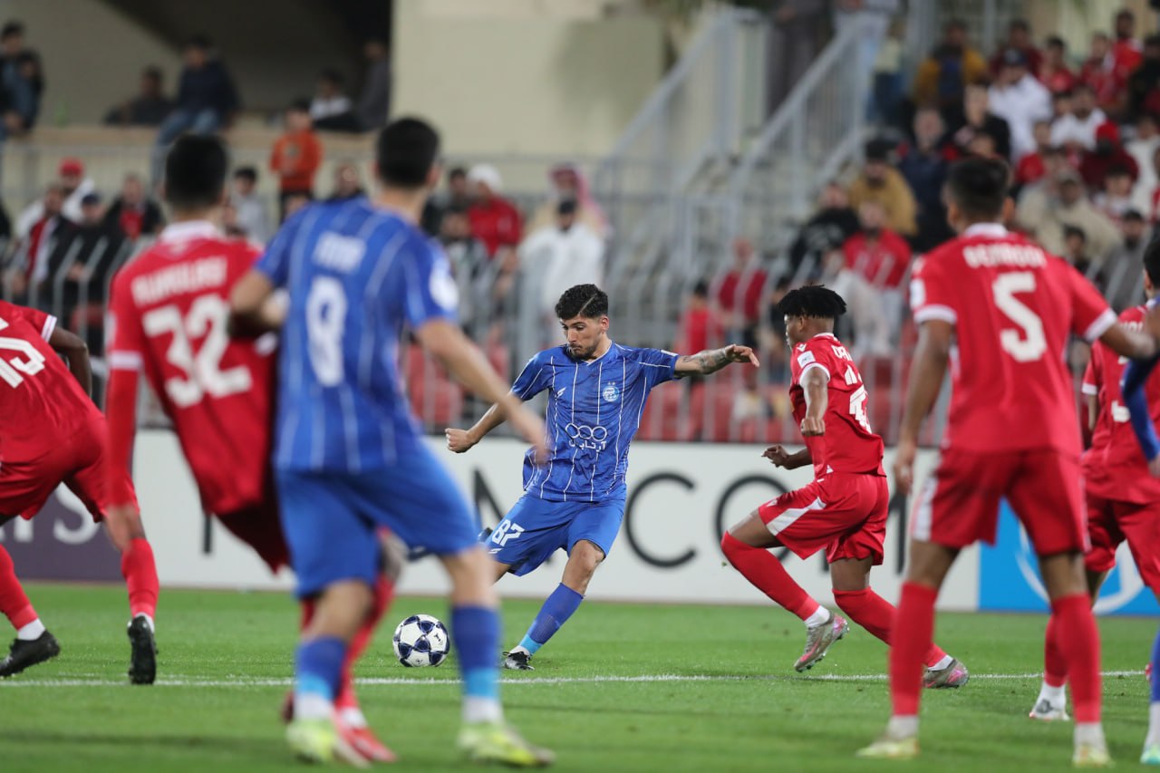 استقلال در آلمکتوم میزبان شد؛ سپاهان در ورزشگاه ایران - آمریکا