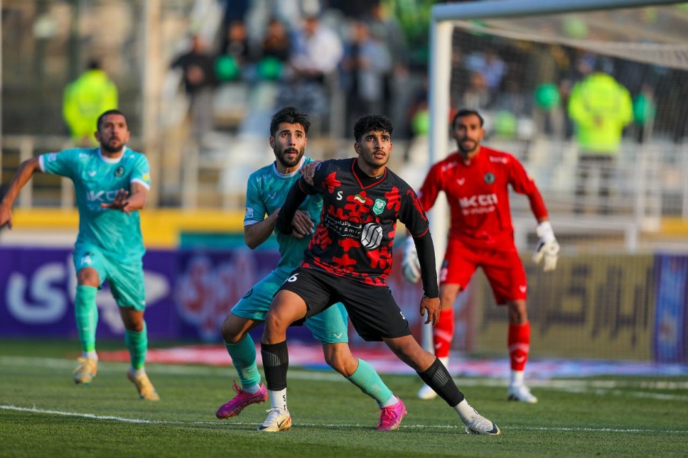 تقسیم امتیاز در بازی سرد پیکان -خیبر