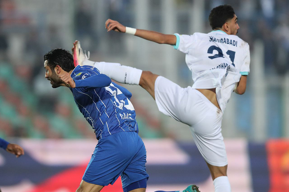 یک نمایش بد دیگر از عارف غلامی! + فیلم