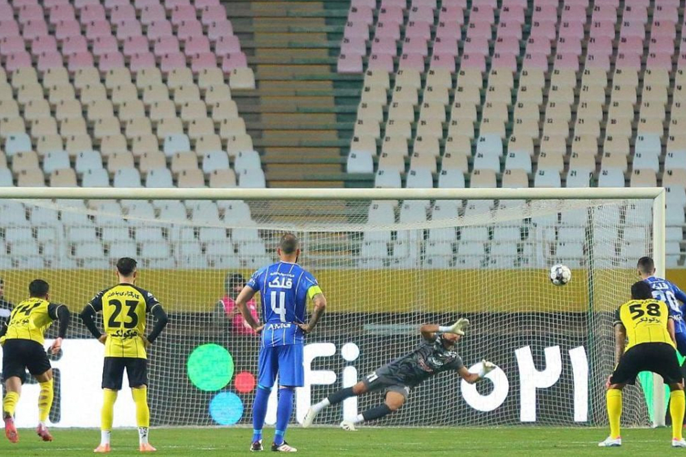 فصل سقوط مدعیان