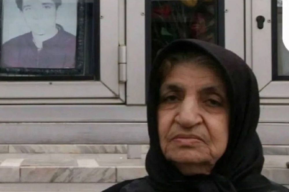 مادر دکتر پرویز امینی به رحمت ایزدی پیوست