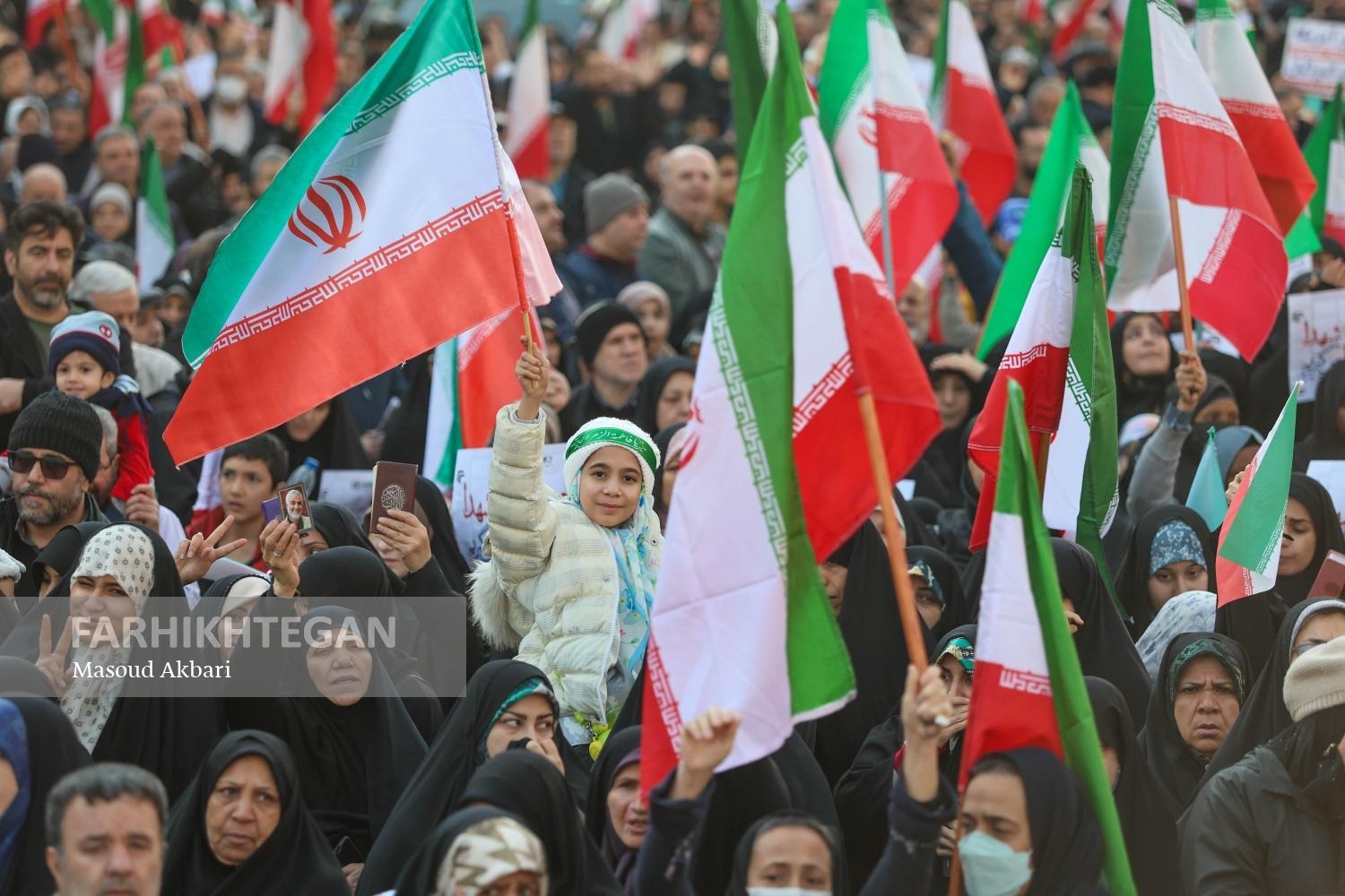 برخاستن و ایستادن ایران