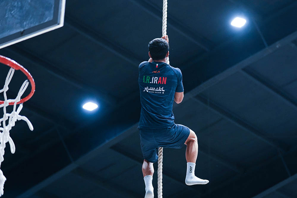 گرایی و سوپراستارهای فرنگی در لیست جدید رنگرز