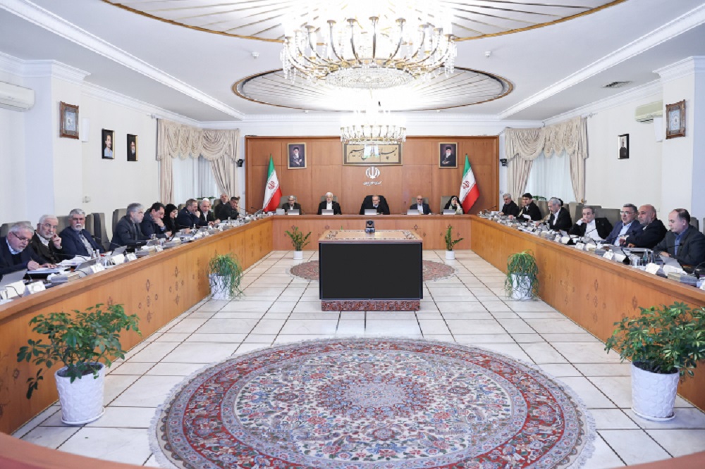 دستور رفع محدودیتهای اینترنت به شورای عالی امنیت ملی