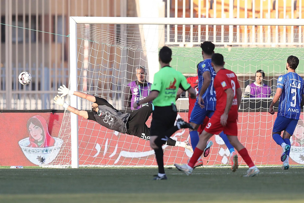 گلر استقلال برای دیدار با پیکان مشخص شد