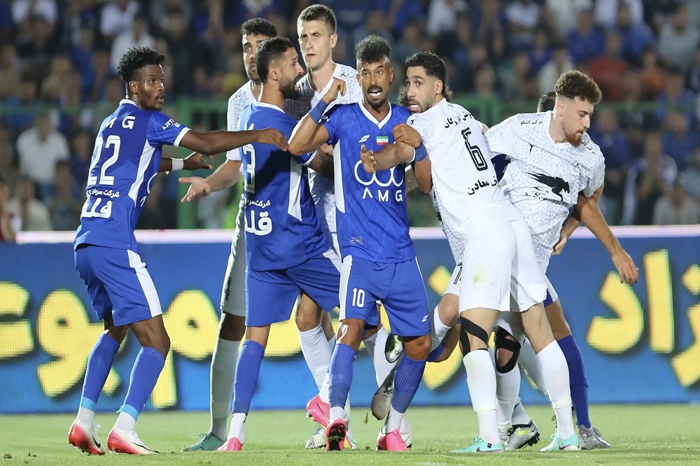 ذوبآهن: استقلال داشته باشید نه هوای استقلال را!