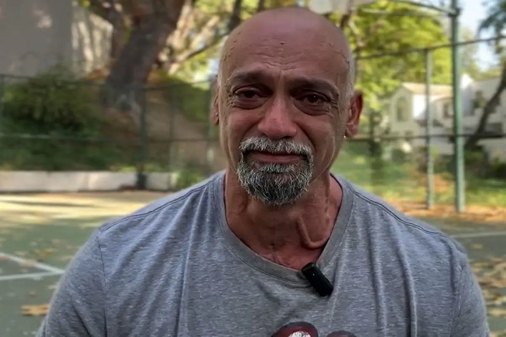 وقتی جای پارکت را عوض میکنی بامزهتری کامبیزجان!