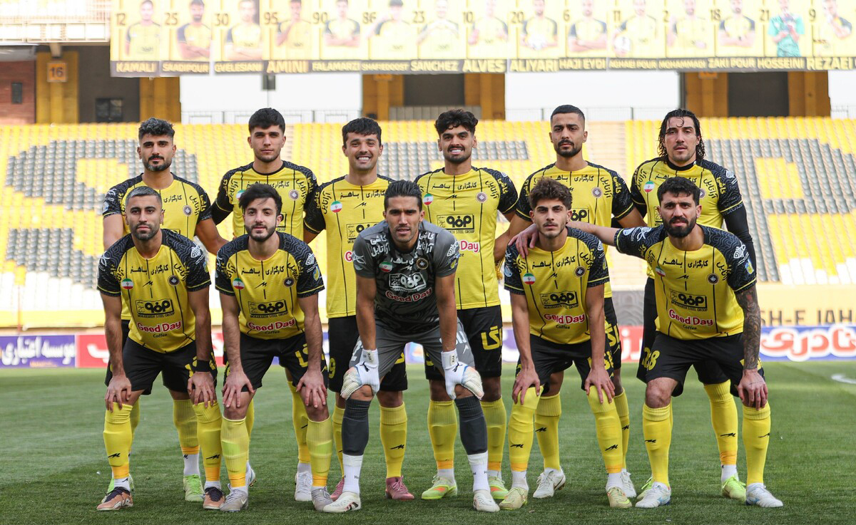 بازگشت ستارهها و خارجیها به ترکیب سپاهان