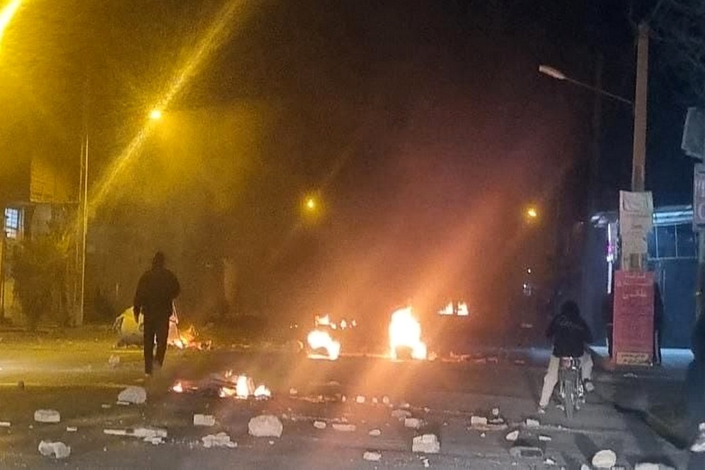 یک بام و دو هوای پهلوی