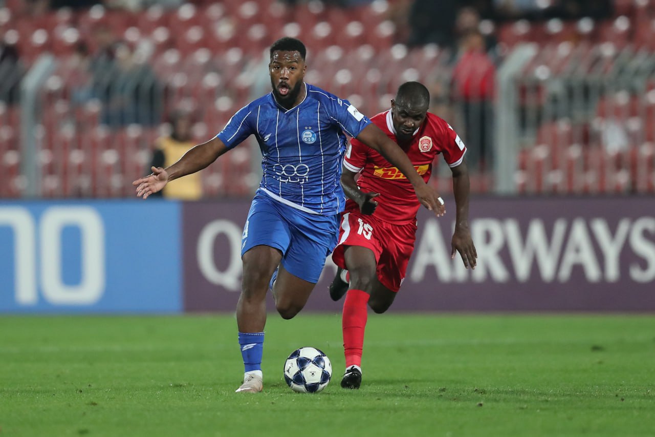 نازون بالاخره در تمرین استقلال آفتابی شد