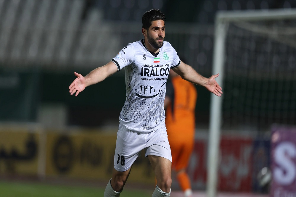 ماجرای فسخ مهاجم آلومینیوم چیست؟