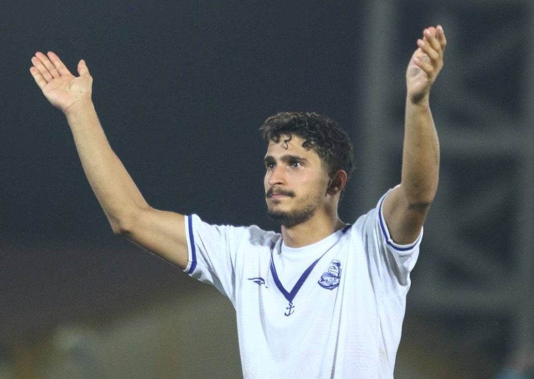 مدافع استقلال بالاخره به امارات رسید