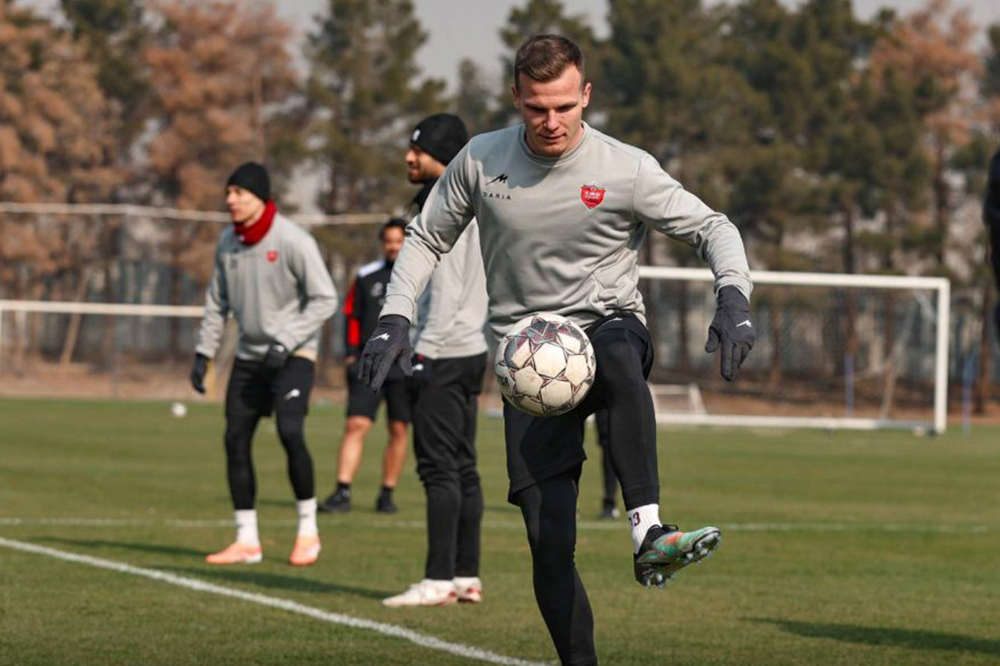 پرسپولیس اوسمار هجومیتر میشود؟