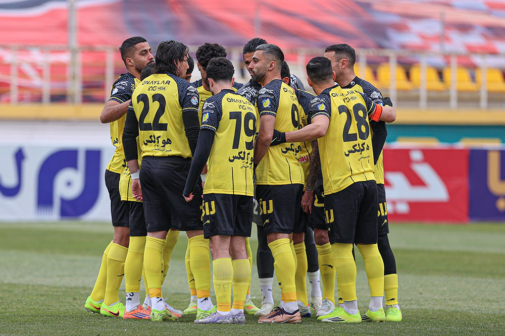 سپاهان با یک تغییر و بدون خریدهای جدید مقابل شاگردان تارتار