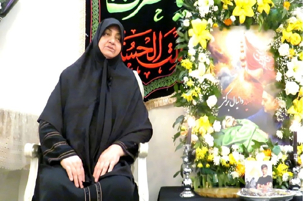 حاضرم همه زندگیمو بدم فقط یک‌بار دیگه بهم زنگ بزنه