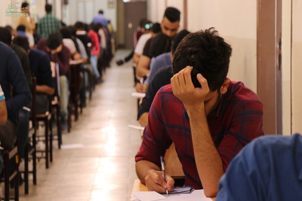عدم ثبات وزارت بهداشت در تصمیم گیری برای امتحانات علوم پزشکی