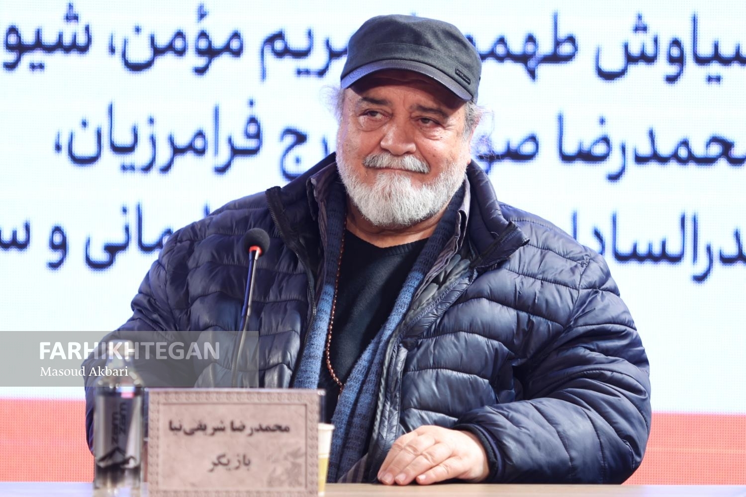 شریفی‌نیا:باید کمی با ملاحظه‌ جشنواره را برگزار می‌کردیم