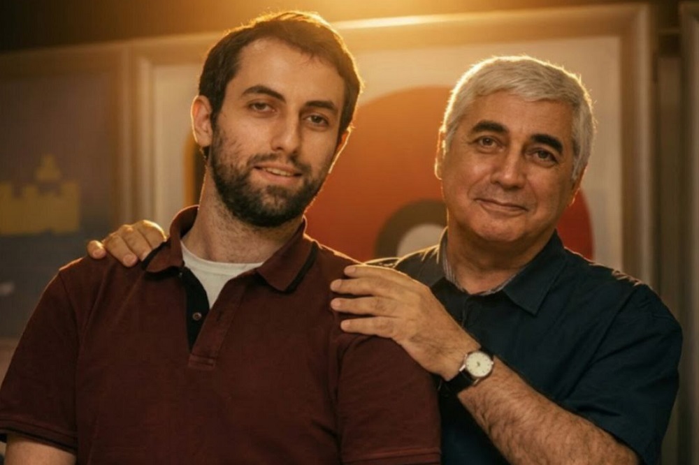 چشم ابراهیم روشن