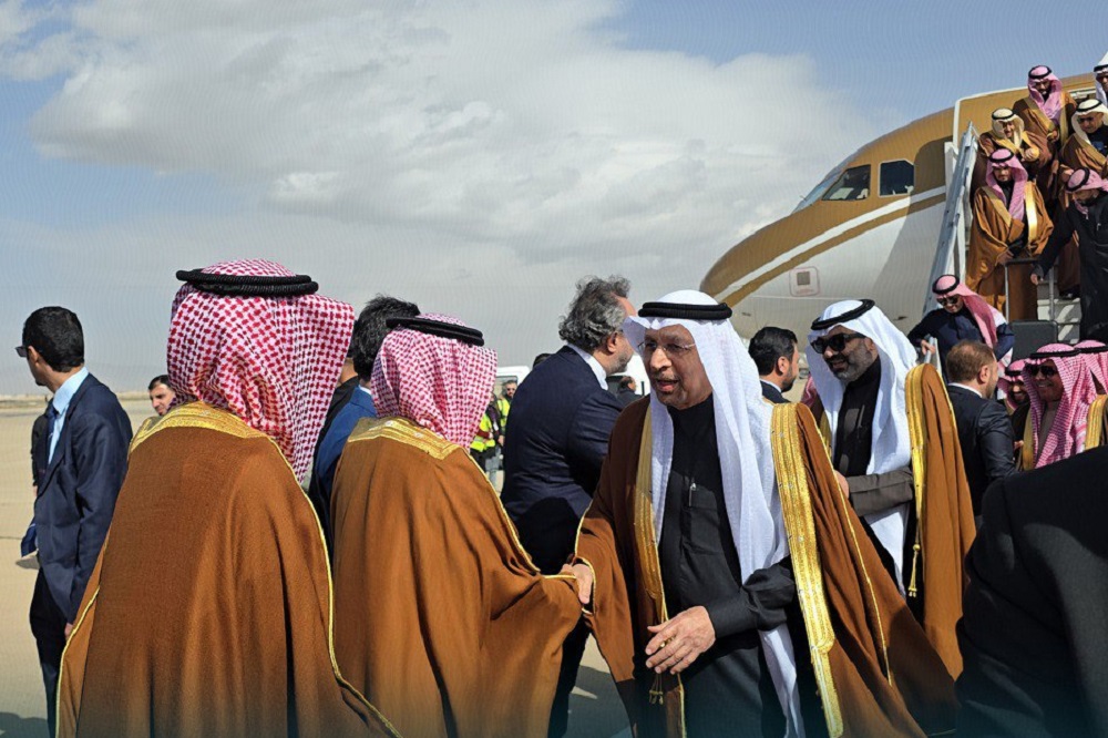 هیئت ۴۰ نفره از عربستان سعودی وارد دمشق شد