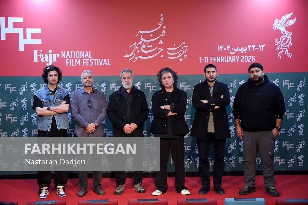 فتوکال فیلم «جهان مبهم هاتف»