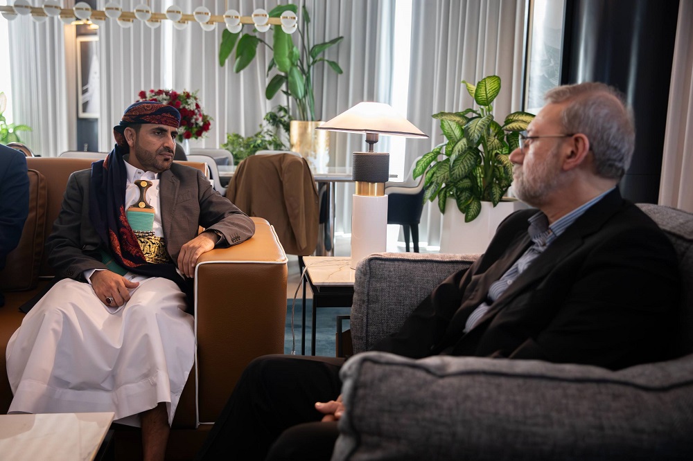 گفتوگوی علی لاریجانی با سخنگوی انصارالله یمن