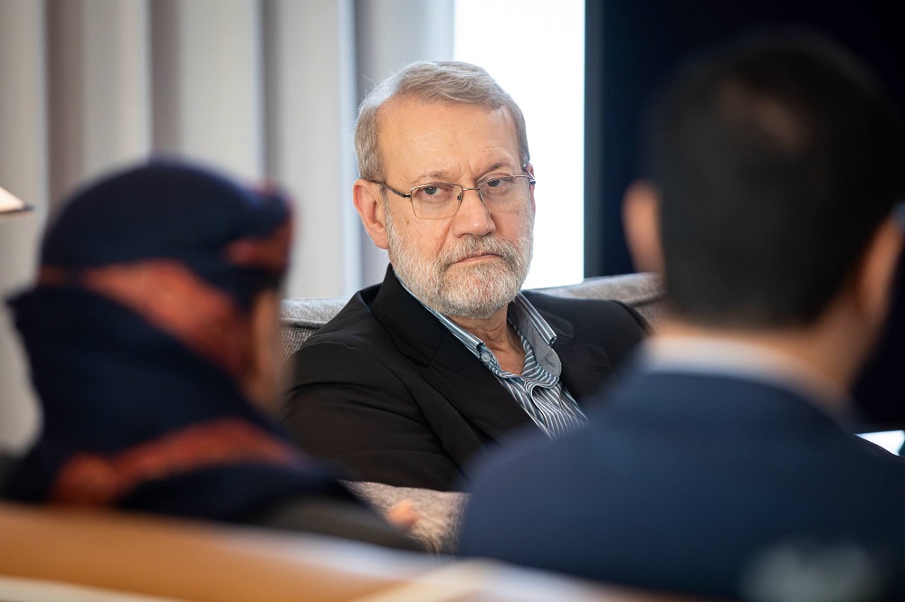 لاریجانی: جنگ راهحل اختلافات ایران و غرب نیست