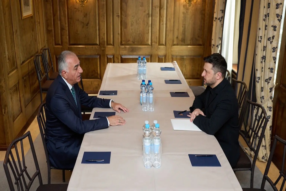 دیدار با زلنسکی در این مقطع یعنی چه؟