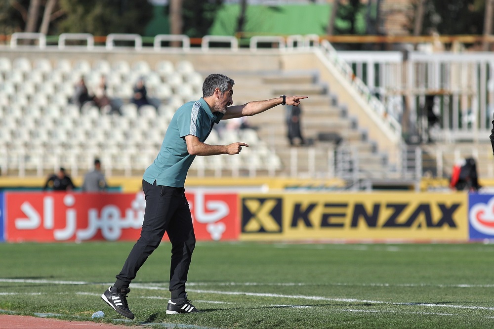 مجتبی دستپر به استقلال رسید