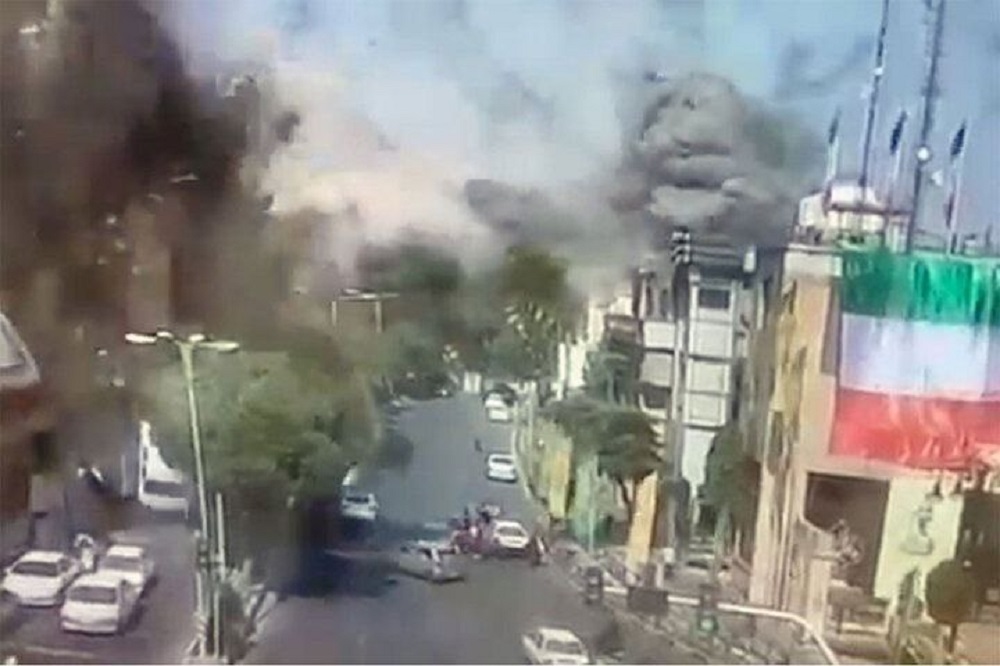 دایرة‌المعارف براندازی: «مداخله بشردوستانه» یعنی «حمله نظامی»