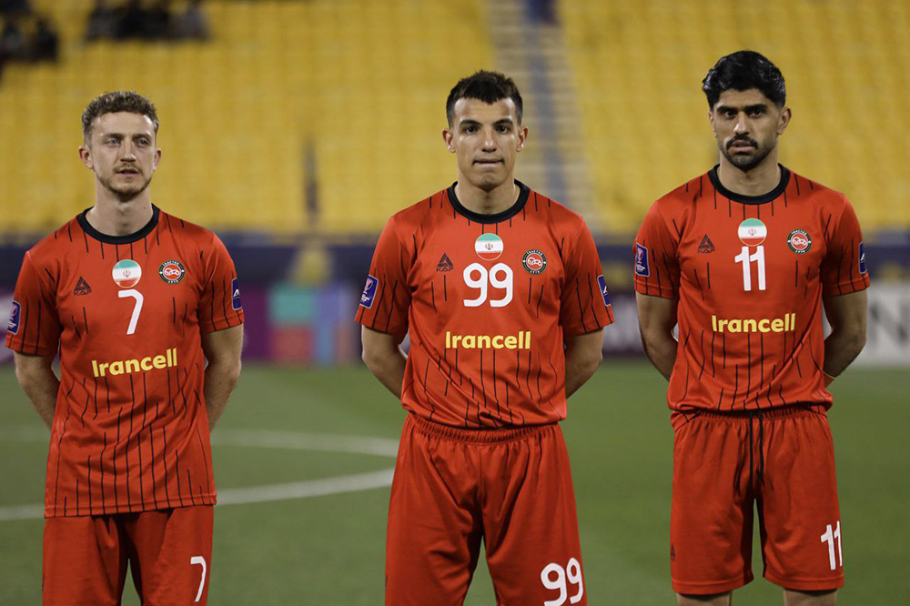 تراکتور بیش از یک میلیون دلار به جیب زد